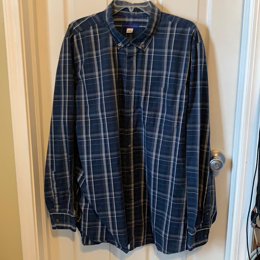 Men’s button down dress shirt